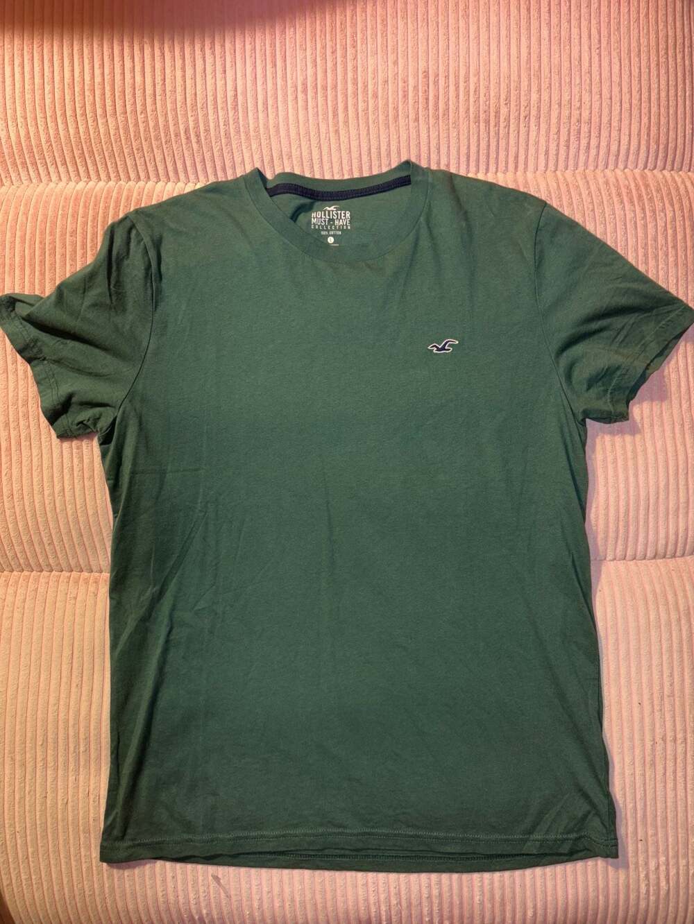 Hollister Must-Have Collection Green T-Shirt Size L